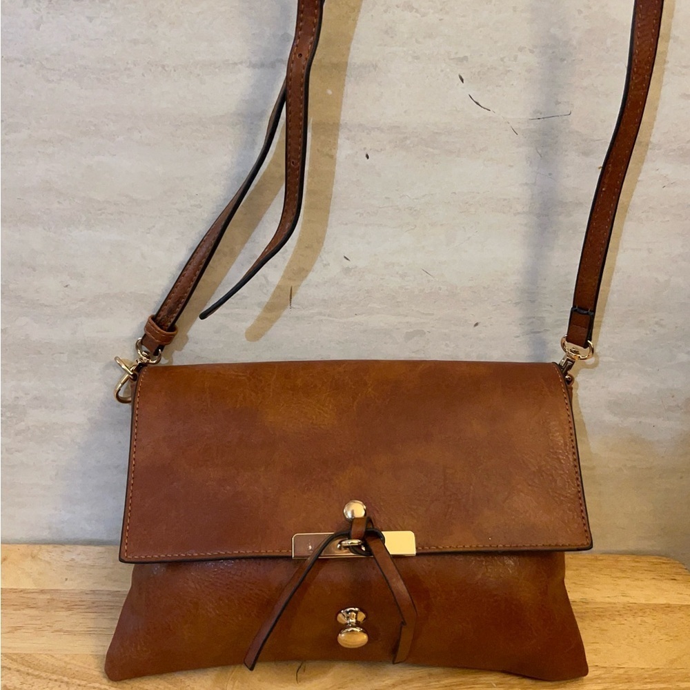 Elegant Brown 100% Polyurethane Shoulder Bag